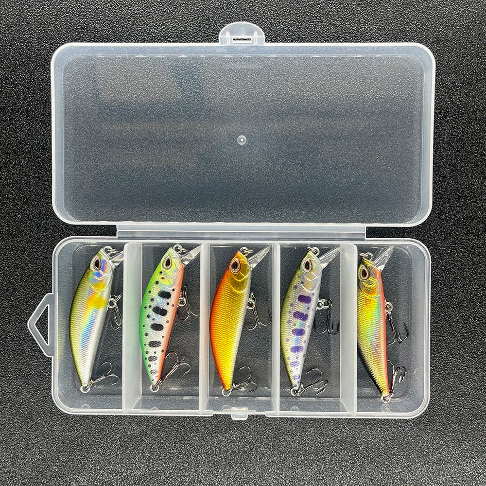 Kit 5 Mini Iscas Minnow Afundantes 5,5 cm 5 g + Estojo – Para Pesca Ultraleve